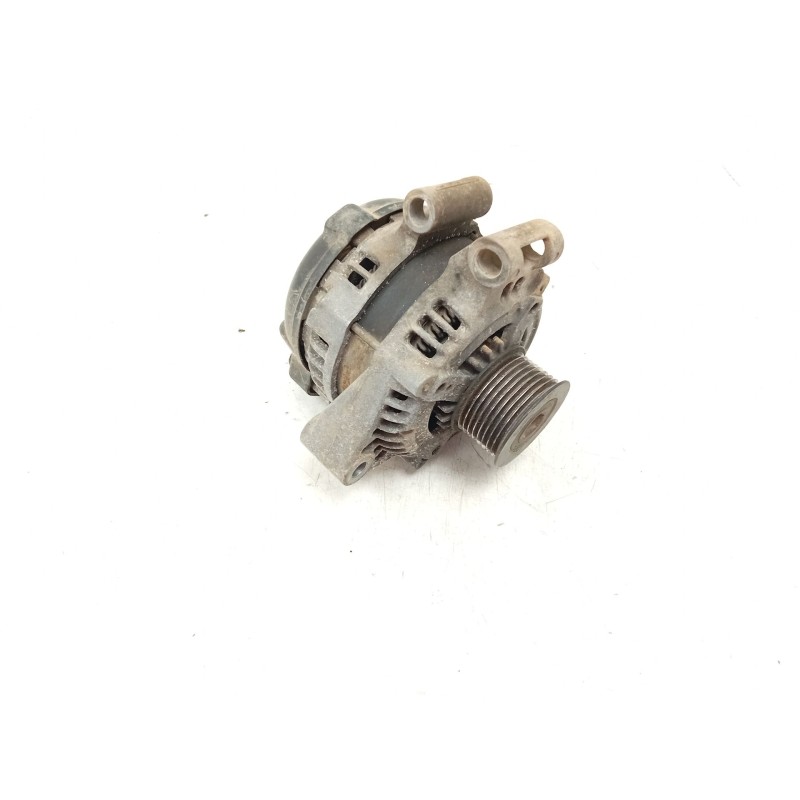 Recambio de alternador para land rover discovery iii (l319) 2.7 td 4x4 referencia OEM IAM 4R8310300  