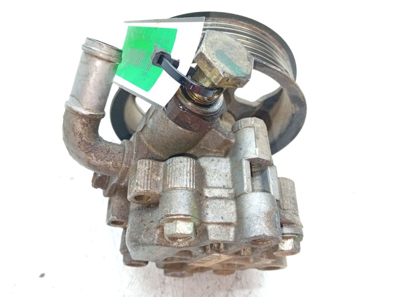 Recambio de bomba direccion para land rover discovery iii (l319) 2.7 td 4x4 referencia OEM IAM QVB500400  