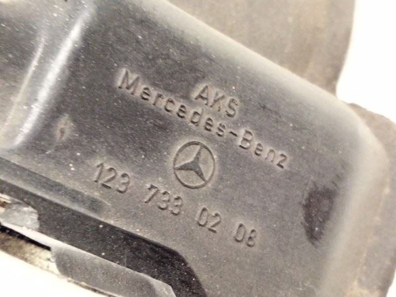 Recambio de cerradura puerta trasera derecha para mercedes-benz clase e (w123) berlina+coupe e 230 referencia OEM IAM 1237330208