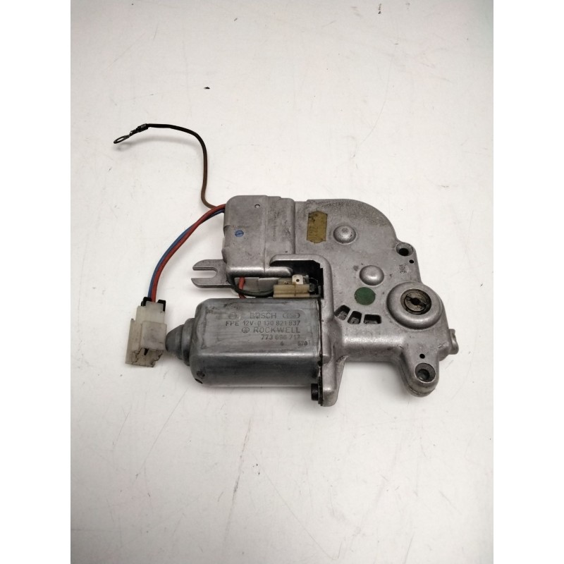 Recambio de motor techo electrico para volkswagen passat b3/b4 (315, 3a5) 1.9 td referencia OEM IAM 0130821837  773696713