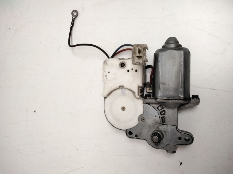 Recambio de motor techo electrico para volkswagen passat b3/b4 (315, 3a5) 1.9 td referencia OEM IAM 0130821837  773696713