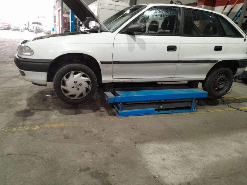 opel astra f (t92) del año 1995