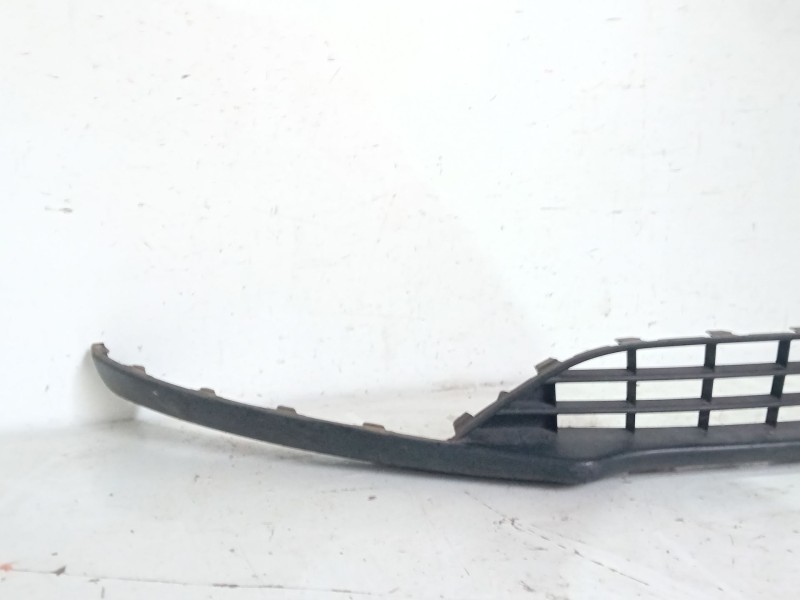 Recambio de rejilla paragolpes central para ford focus iv (hn) 1.0 ecoboost referencia OEM IAM   