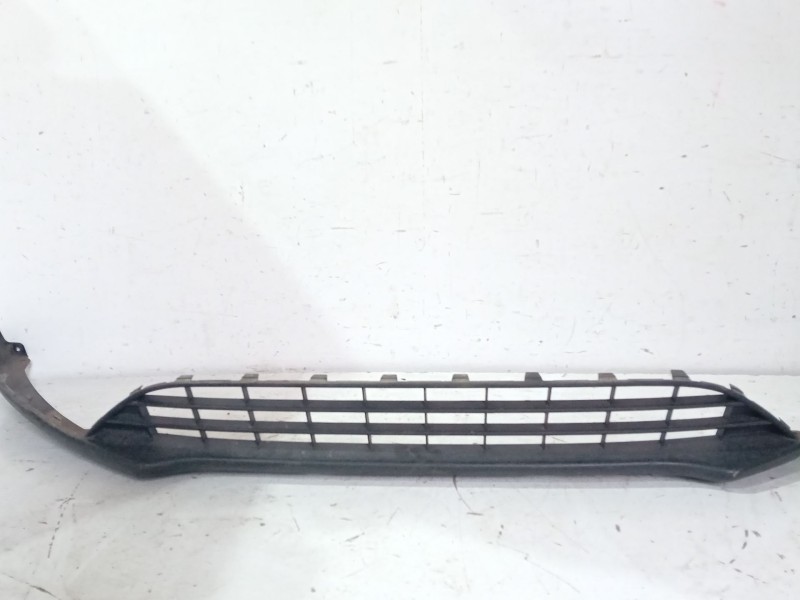 Recambio de rejilla paragolpes central para ford focus iv (hn) 1.0 ecoboost referencia OEM IAM   