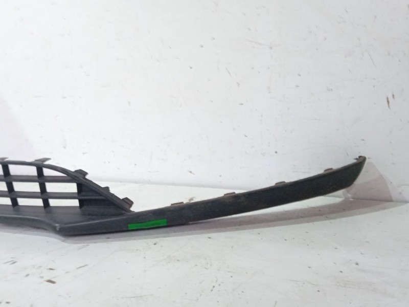 Recambio de rejilla paragolpes central para ford focus iv (hn) 1.0 ecoboost referencia OEM IAM   