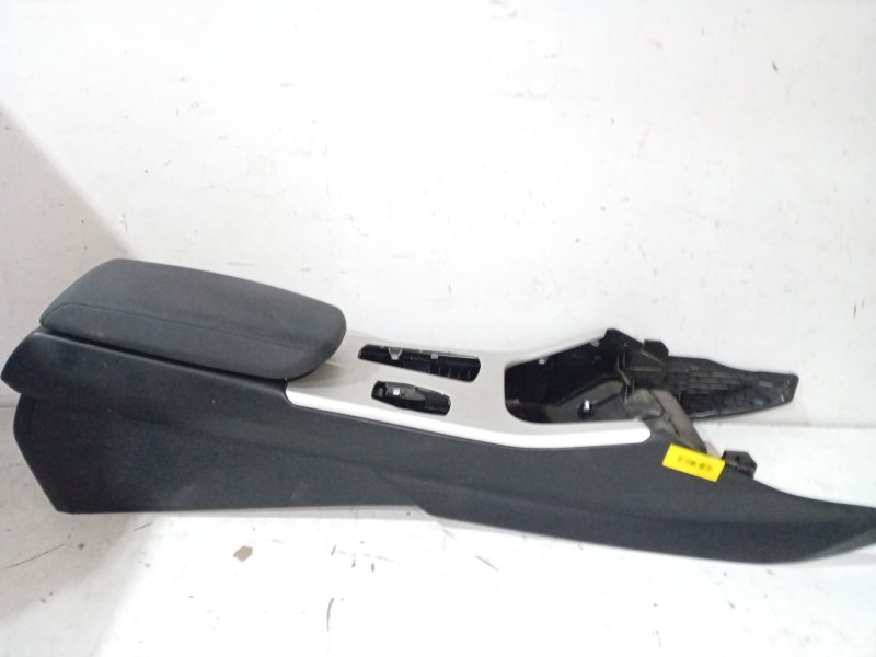 Recambio de consola central para bmw x3 (f25) xdrive 20 d referencia OEM IAM 105004286  
