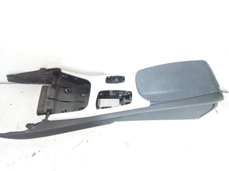 Recambio de consola central para bmw x3 (f25) xdrive 20 d referencia OEM IAM 105004286  