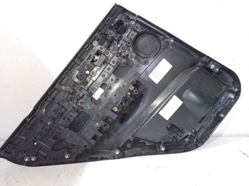 Recambio de guarnecido puerta trasera derecha para bmw x3 (f25) xdrive 20 d referencia OEM IAM 105005838  