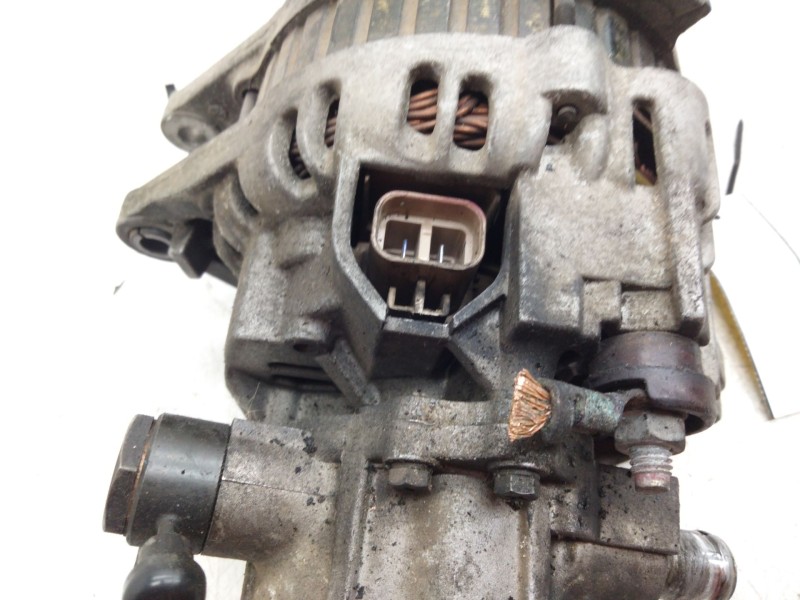 Recambio de alternador para kia sorento 2.5 crdi ex referencia OEM IAM   