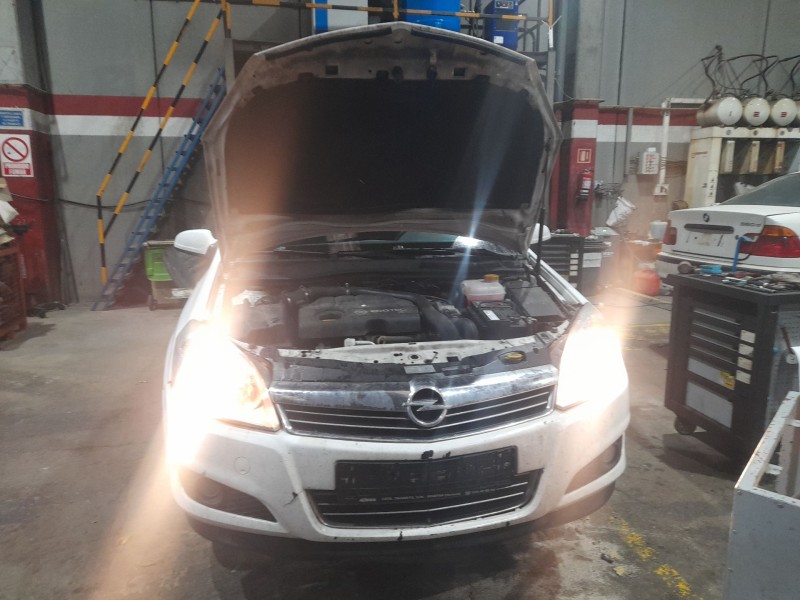 opel astra h (a04) del año 2007