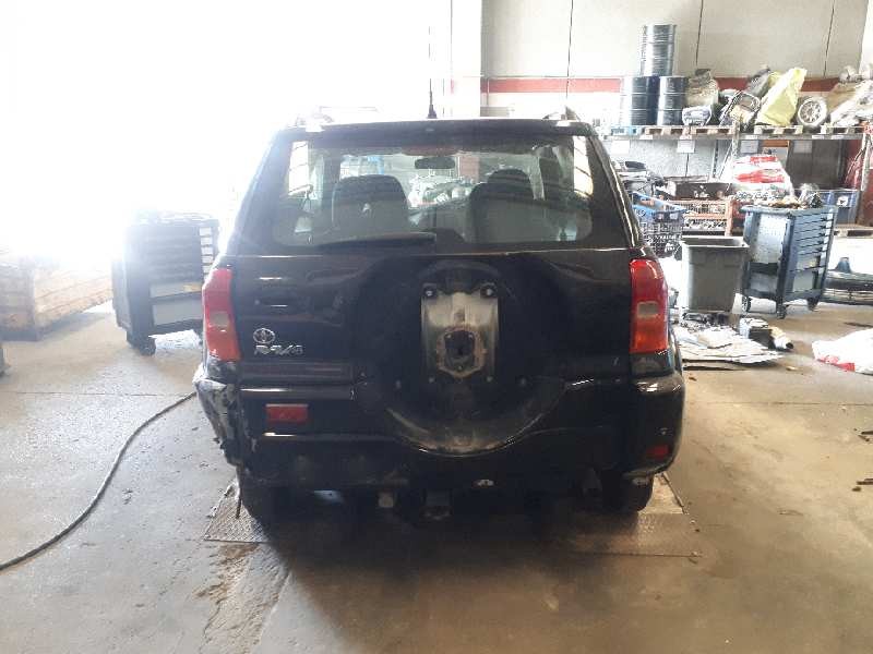 toyota rav 4 (a2) del año 2001