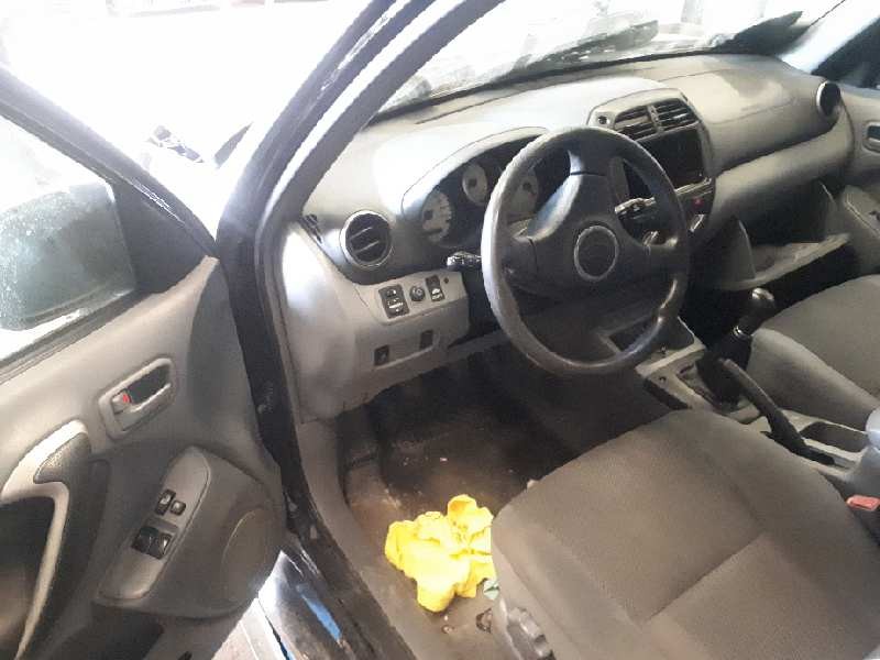 toyota rav 4 (a2) del año 2001