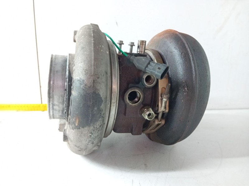 Recambio de turbocompresor para iveco 79.14 camio cisterna referencia OEM IAM HE551V  