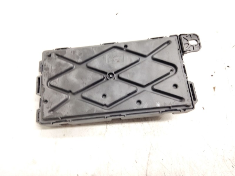 Recambio de caja fusibles para bmw 3 touring (f31) 318 d referencia OEM IAM 61359329700  