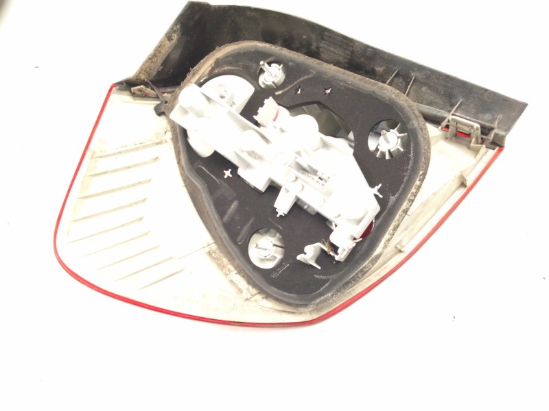 Recambio de piloto trasero derecho para bmw serie 1 berlina (e81/e87) 118d referencia OEM IAM   