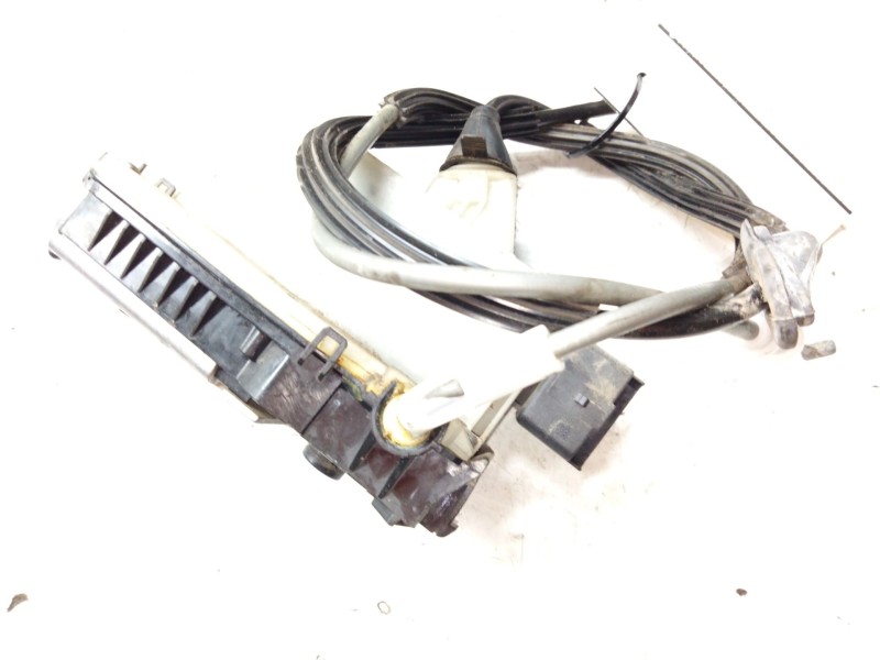 Recambio de cerradura puerta trasera derecha para citroën c4 ii (nc_) 1.6 hdi 110 referencia OEM IAM   