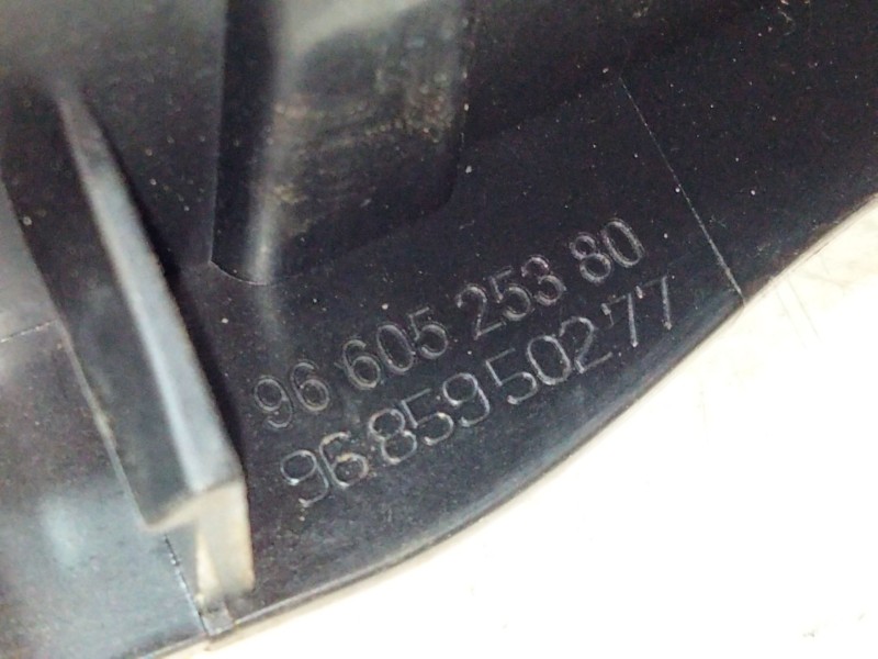 Recambio de maneta interior delantera derecha para citroën c4 ii (nc_) 1.6 hdi 110 referencia OEM IAM   