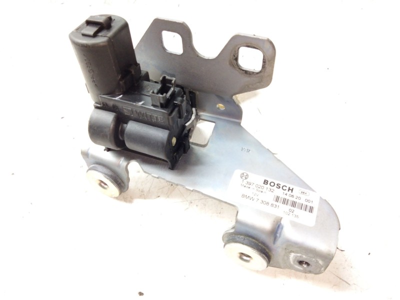 Recambio de cerradura luneta porton para bmw 3 touring (f31) 318 d referencia OEM IAM 7308831  