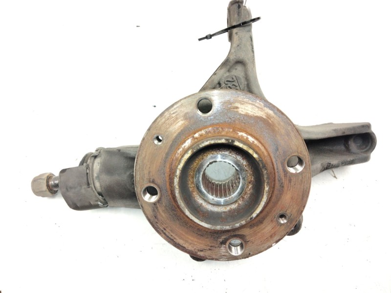 Recambio de mangueta delantera derecha para citroën c4 ii (nc_) 1.6 hdi 110 referencia OEM IAM   