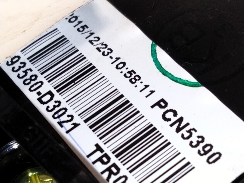 Recambio de mando elevalunas trasero izquierdo para hyundai tucson (tl, tle) 2.0 crdi referencia OEM IAM 93580D3021  