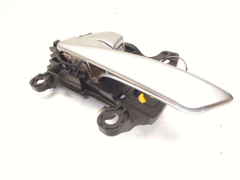 Recambio de maneta interior delantera izquierda para hyundai tucson (tl, tle) 2.0 crdi referencia OEM IAM   