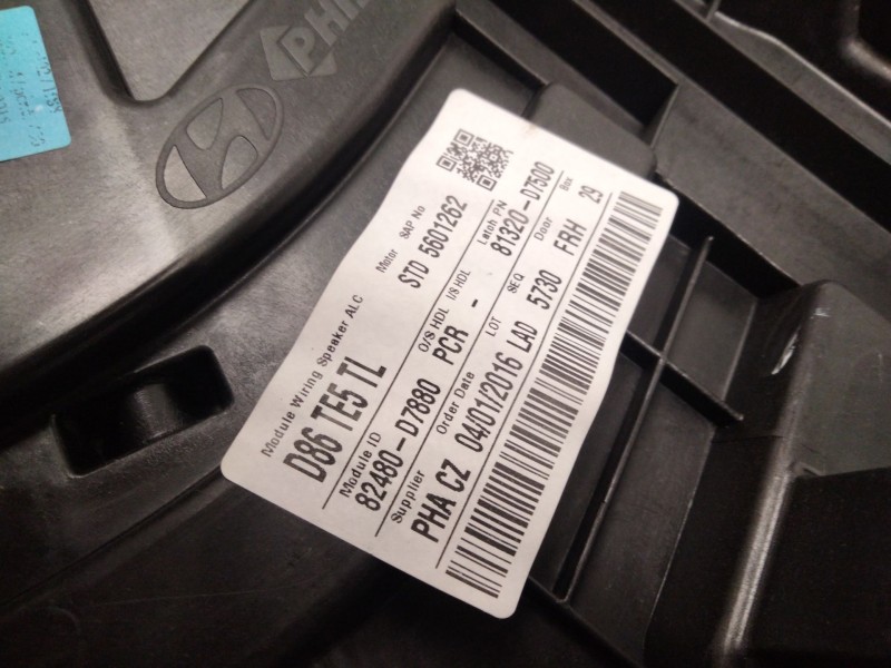 Recambio de elevalunas delantero derecho para hyundai tucson (tl, tle) 2.0 crdi referencia OEM IAM 82480D7780  