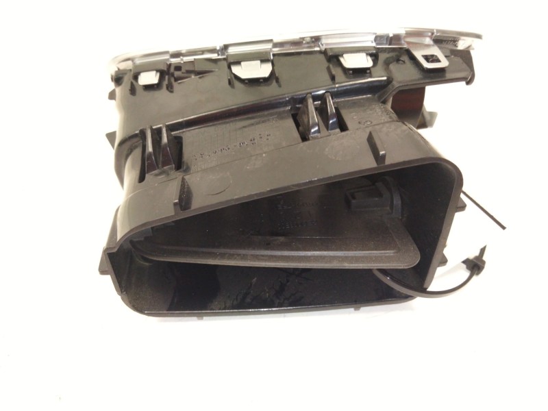 Recambio de aireador derecho para citroën c4 ii (nc_) 1.6 hdi 110 referencia OEM IAM 9676606977  