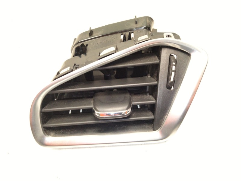 Recambio de aireador izquierdo para citroën c4 ii (nc_) 1.6 hdi 110 referencia OEM IAM 9686609777  