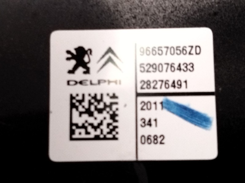 Recambio de mando elevalunas delantero derecho para citroën c4 ii (nc_) 1.6 hdi 110 referencia OEM IAM 96657056ZD  