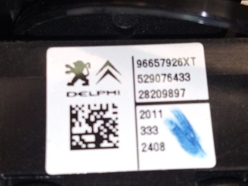 Recambio de mando elevalunas trasero derecho para citroën c4 ii (nc_) 1.6 hdi 110 referencia OEM IAM 96657926XT  