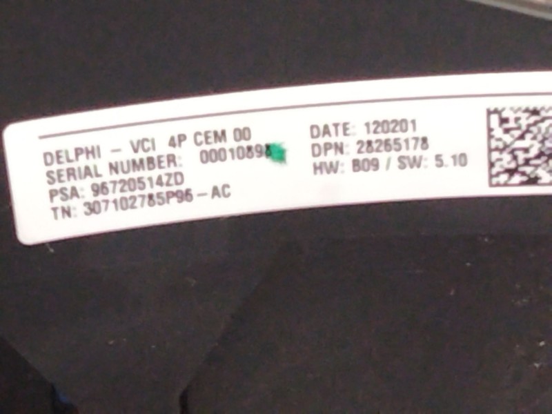 Recambio de volante para citroën c4 ii (nc_) 1.6 hdi 110 referencia OEM IAM 96720514ZD  