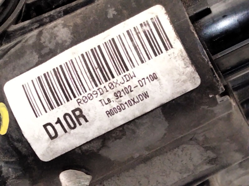 Recambio de faro derecho para hyundai tucson (tl, tle) 2.0 crdi referencia OEM IAM 92102D7100  