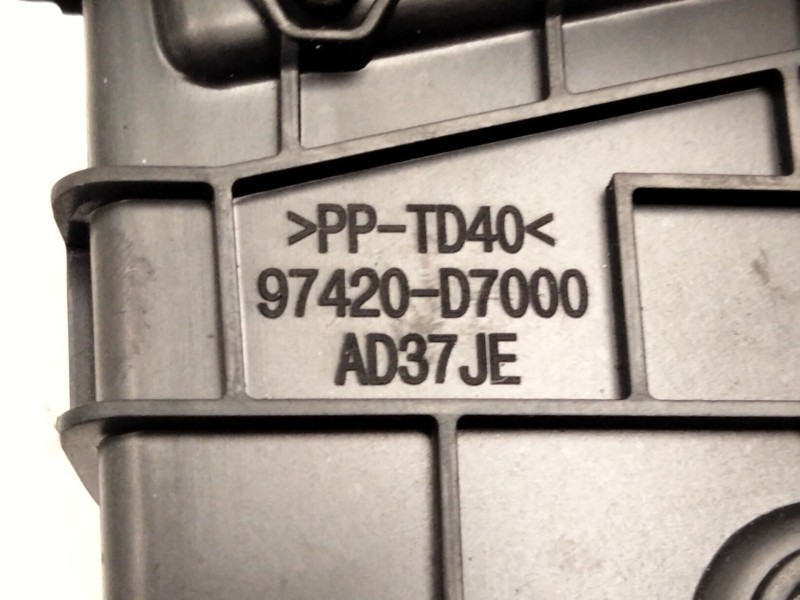 Recambio de aireador central para hyundai tucson (tl, tle) 2.0 crdi referencia OEM IAM 97420D7000 97410D7000 