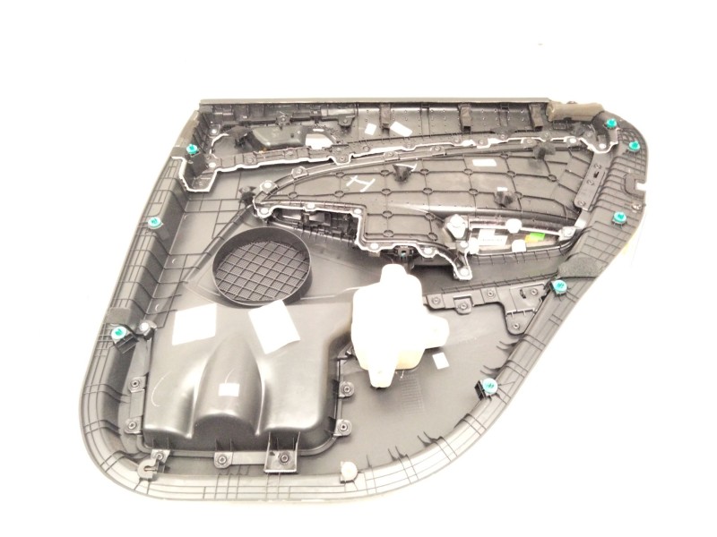 Recambio de guarnecido puerta trasera izquierda para hyundai tucson (tl, tle) 2.0 crdi referencia OEM IAM 83801D7100  