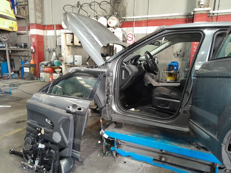 land rover evoque del año 2011