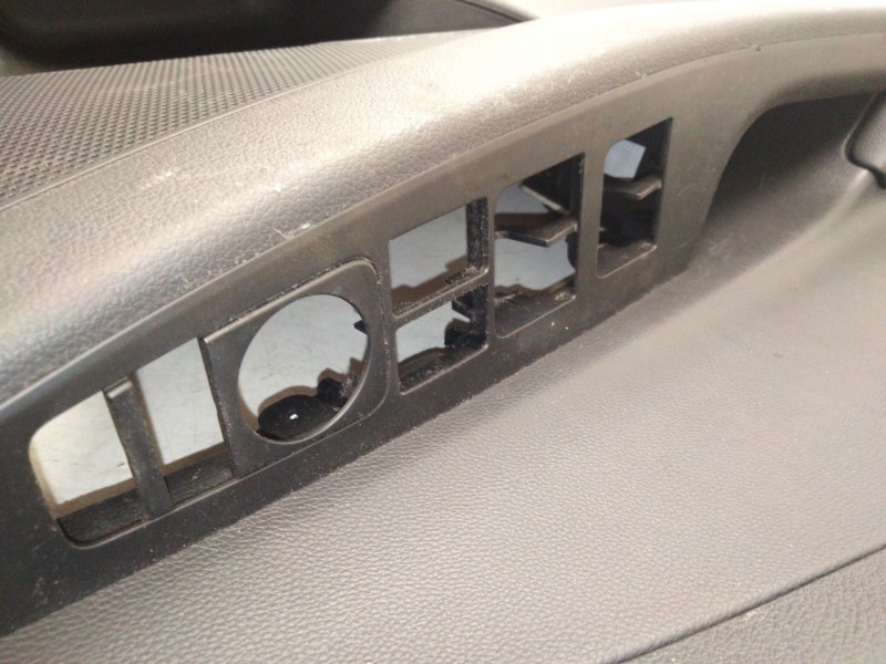 Recambio de guarnecido puerta delantera izquierda para hyundai tucson (tl, tle) 2.0 crdi referencia OEM IAM   