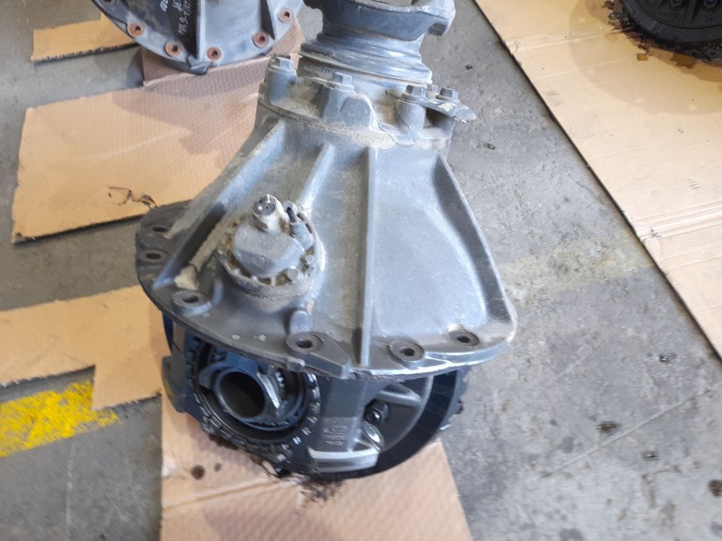 Recambio de diferencial trasero para scania serie p/g/r (c-clase) referencia OEM IAM R780  