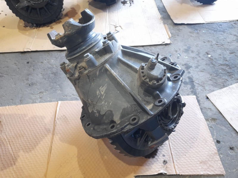 Recambio de diferencial trasero para scania serie p/g/r (c-clase) referencia OEM IAM R780  