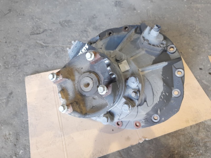Recambio de diferencial trasero para scania serie p/g/r (c-clase) referencia OEM IAM R780  