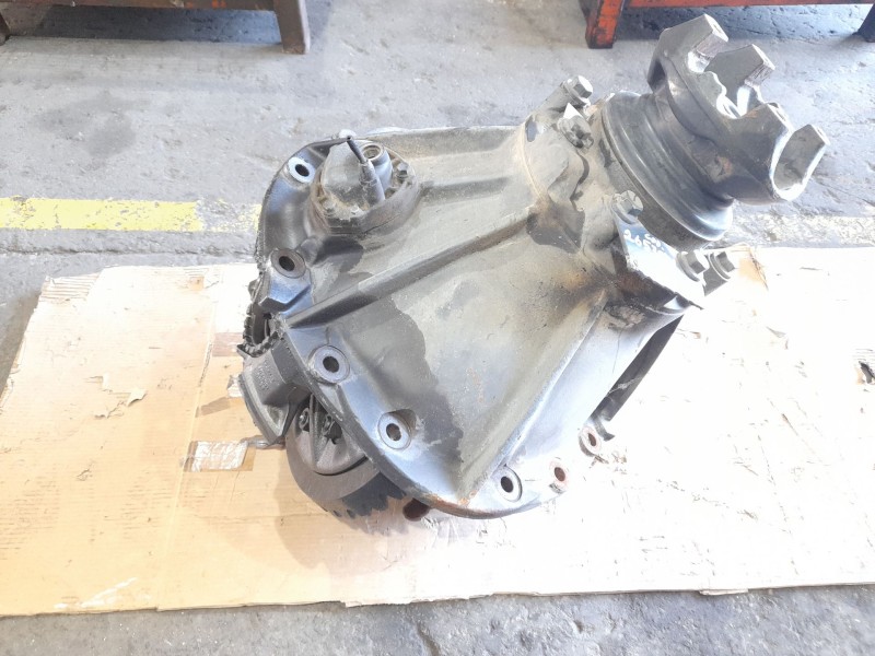 Recambio de diferencial trasero para scania serie p/g/r (c-clase) referencia OEM IAM R780  