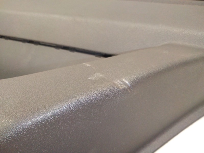 Recambio de guarnecido puerta trasera derecha para land rover evoque 2.0 td4 cat referencia OEM IAM BJ3225568A  