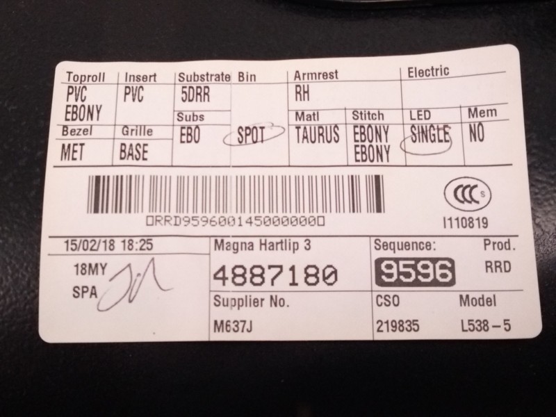 Recambio de guarnecido puerta trasera derecha para land rover evoque 2.0 td4 cat referencia OEM IAM BJ3225568A  