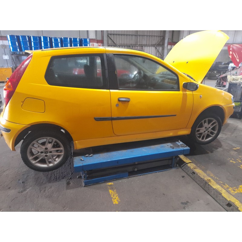 fiat punto (188_) del año 2001