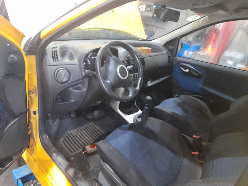 fiat punto (188_) del año 2001