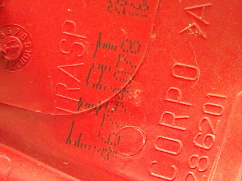 Recambio de piloto trasero izquierdo para fiat punto (188_) 1.2 natural power referencia OEM IAM 46794078  