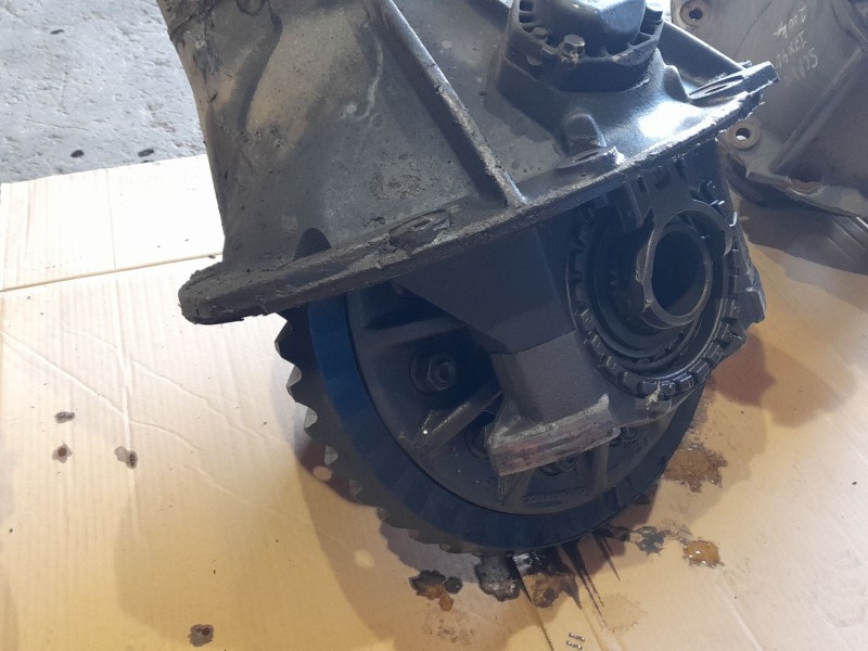 Recambio de diferencial trasero para scania serie p/g/r (c-clase) referencia OEM IAM R780  