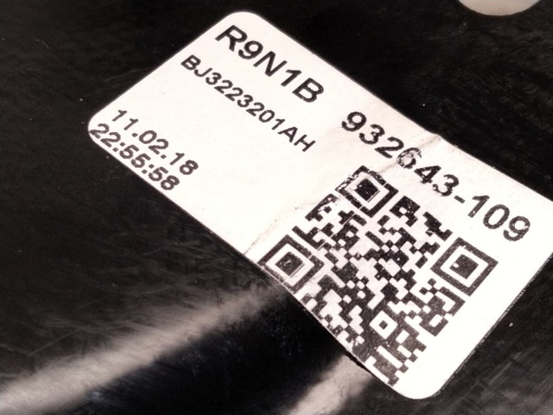 Recambio de elevalunas delantero izquierdo para land rover evoque 2.0 td4 cat referencia OEM IAM BJ3223201AH  