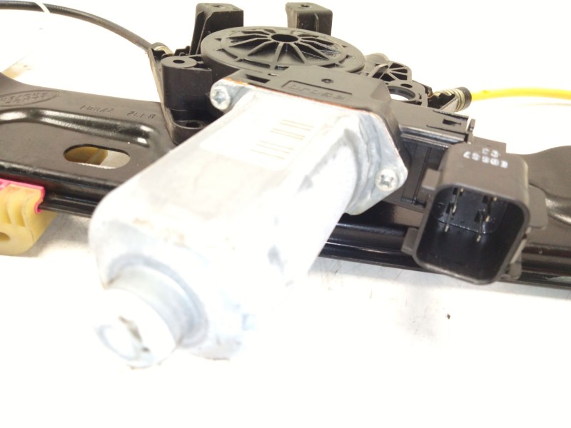 Recambio de elevalunas trasero izquierdo para land rover evoque 2.0 td4 cat referencia OEM IAM BJ3227001AF  