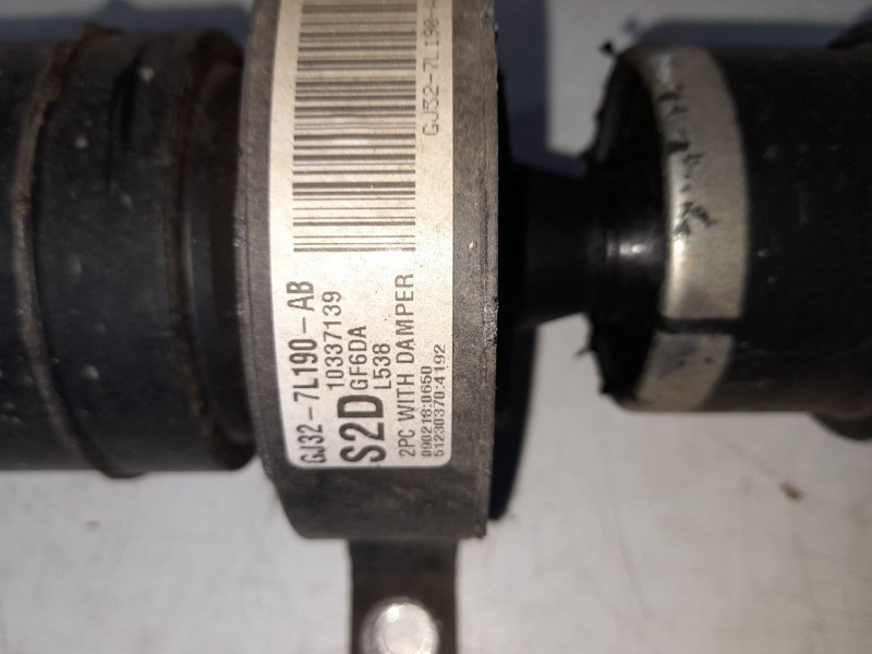 Recambio de cardan trasero para land rover evoque 2.0 td4 cat referencia OEM IAM GJ327L190AB  