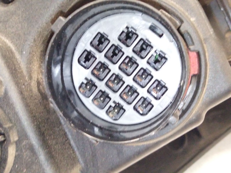 Recambio de faro derecho para land rover evoque 2.0 td4 cat referencia OEM IAM GJ3213W029  